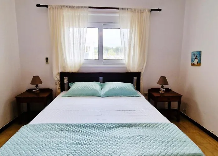 Dimitra Villa
